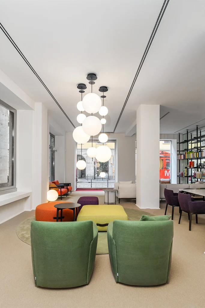 SHOWROOM DE PADOVA MILANO VIA MANZONI 174